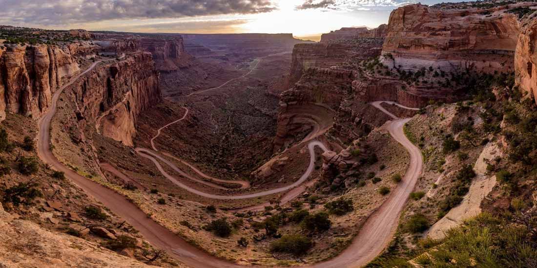 DeathGrand Junction to Hanksville via Schafer Switchbacks